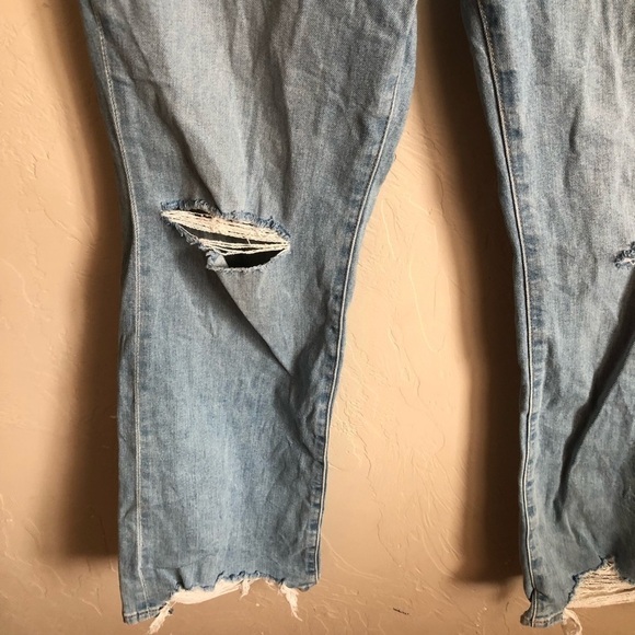 Uniqlo High Rise Skinny Distressed Flare Raw Hem Jeans - Picture 4 of 9